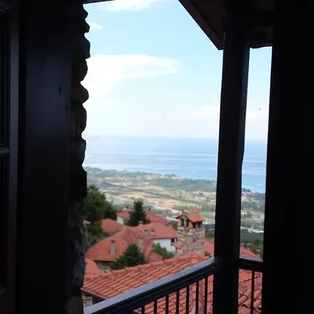 Enastron 4* Palaios Panteleimonas