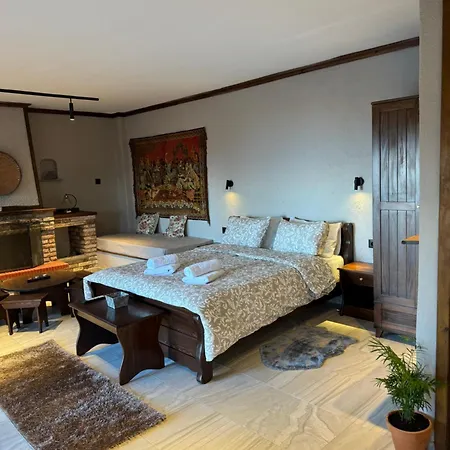 Enastron パライオス・パンテレイモン